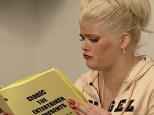 Anna Nicole Smith Surprised Screenshot